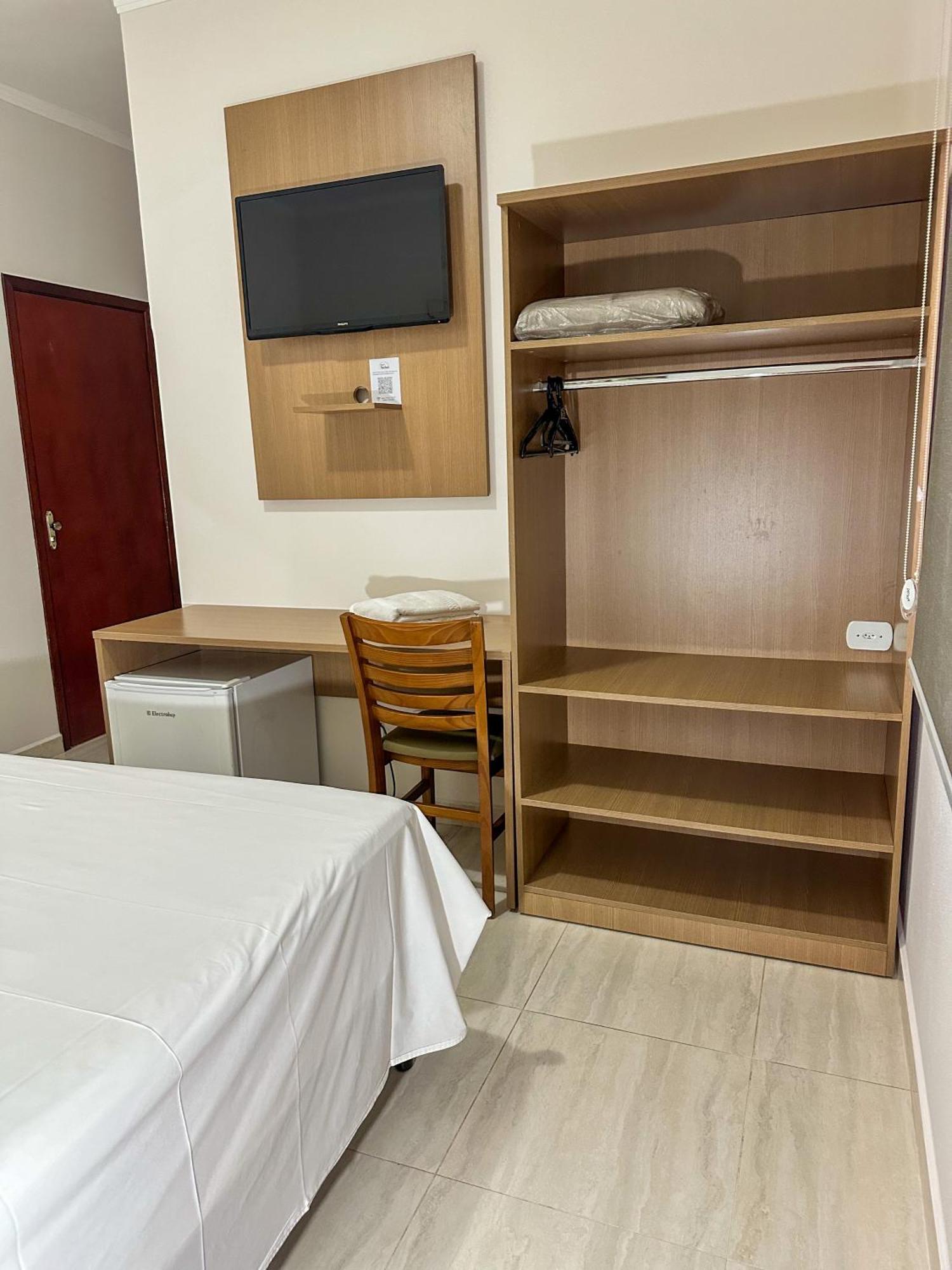 יגואריונה Hotel Stelati מראה חיצוני תמונה