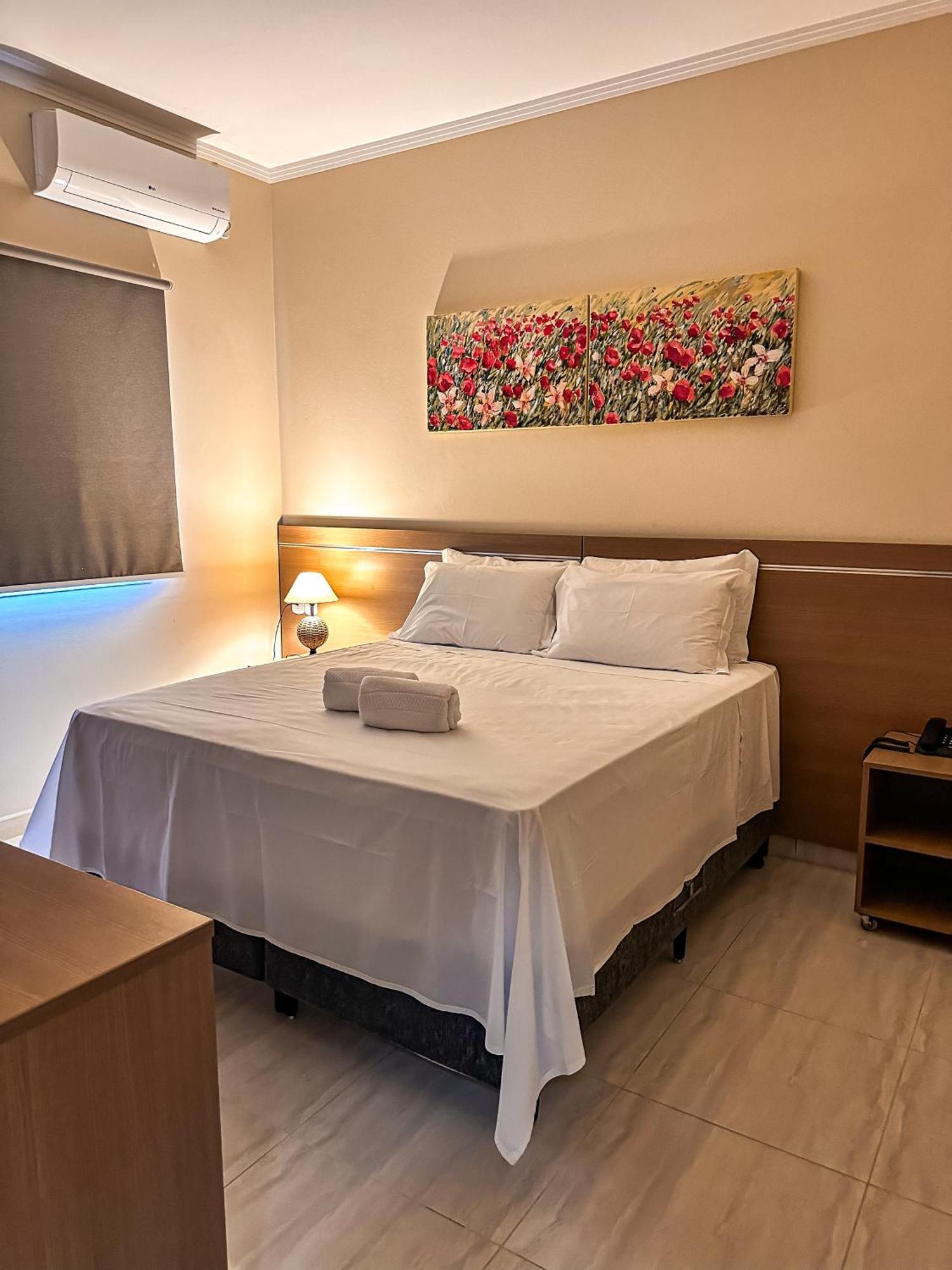 יגואריונה Hotel Stelati מראה חיצוני תמונה